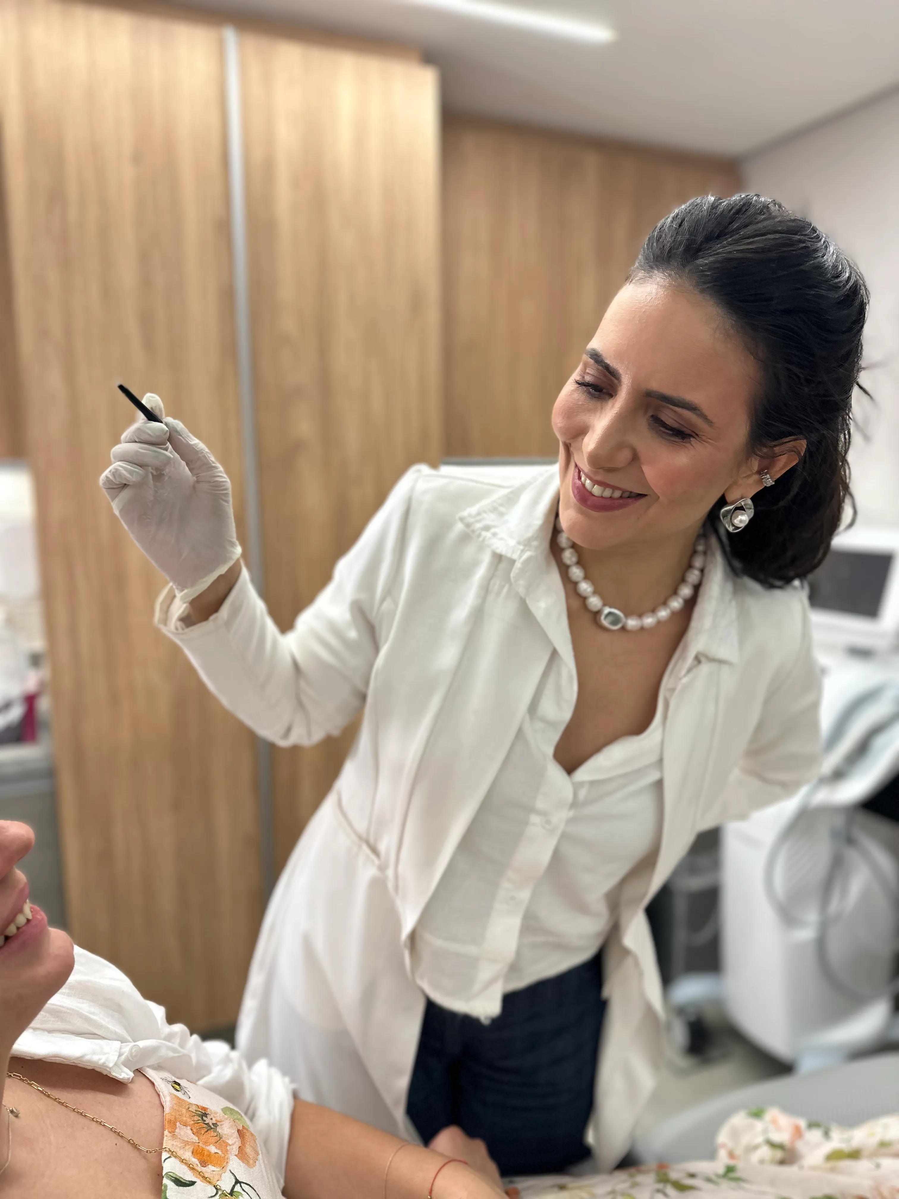 Tecnologia de diagnóstico ocular avançada — procedimento estético Grand Vie